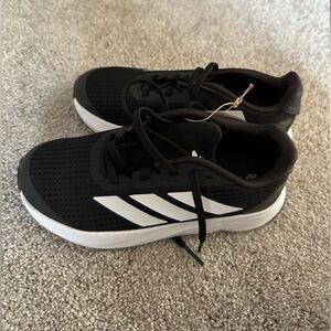 Boys adidas Duramo shoes